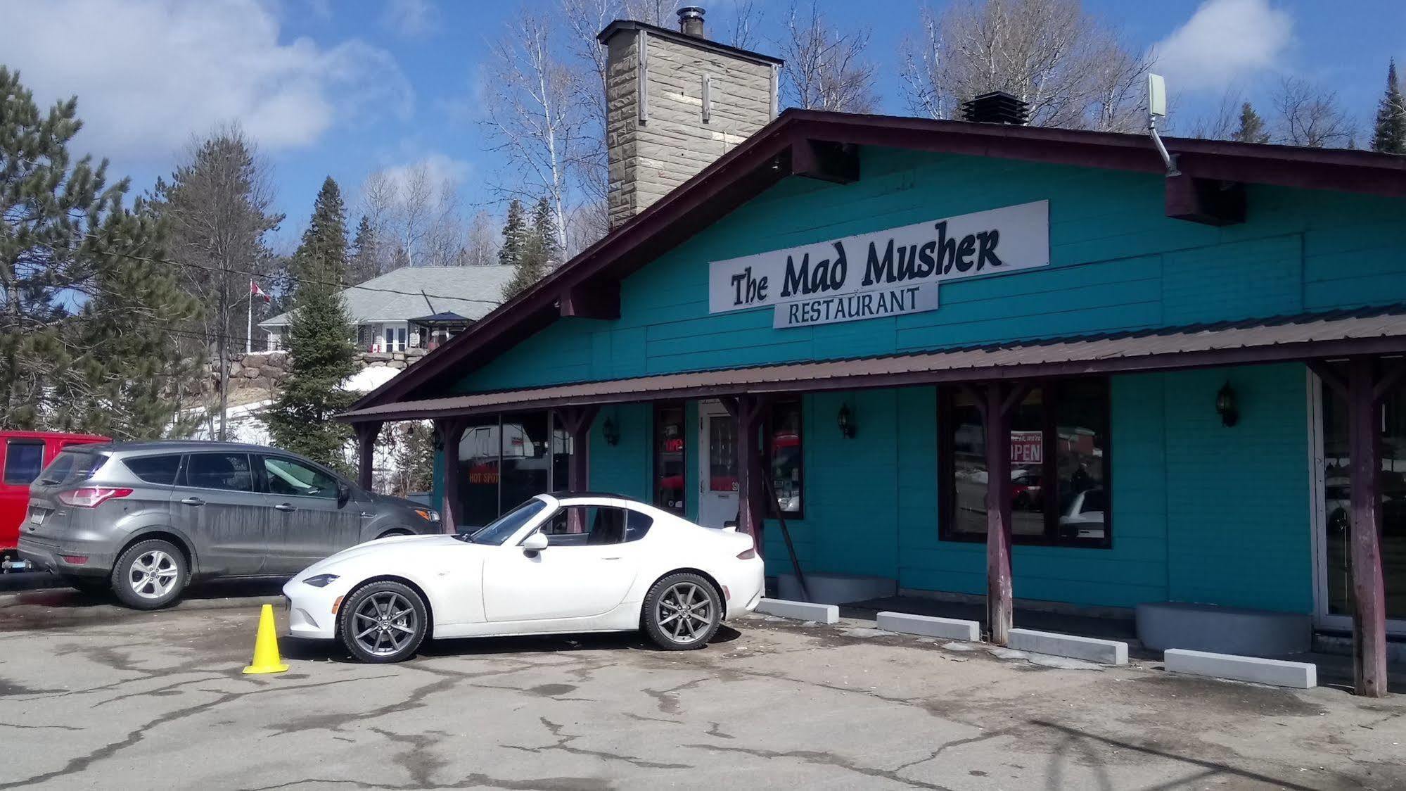 The Mad Musher - Hostel Whitney Εξωτερικό φωτογραφία